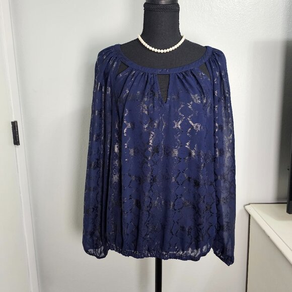 Jennifer Lopez Navy Metallic Snakeskin Burnout Top, Keyhole Blouse Size Medium - Picture 2 of 6